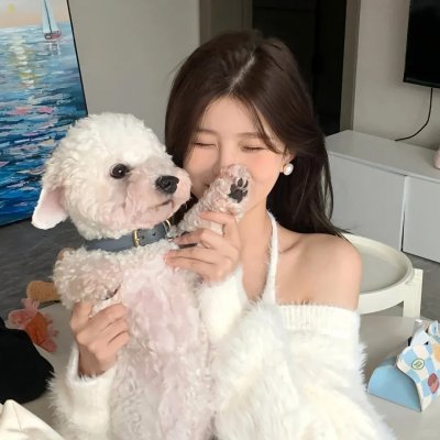 女玩家喜迎春